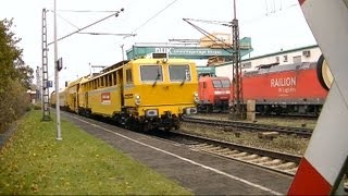 preview picture of video 'Bauzug im Bahnhof Dörpen / Plasser & Theurer maintenance train in Germany'