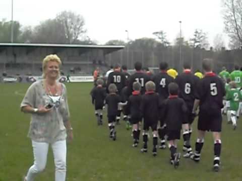 HBS F8 / F5 meelopen op het hoofdveld