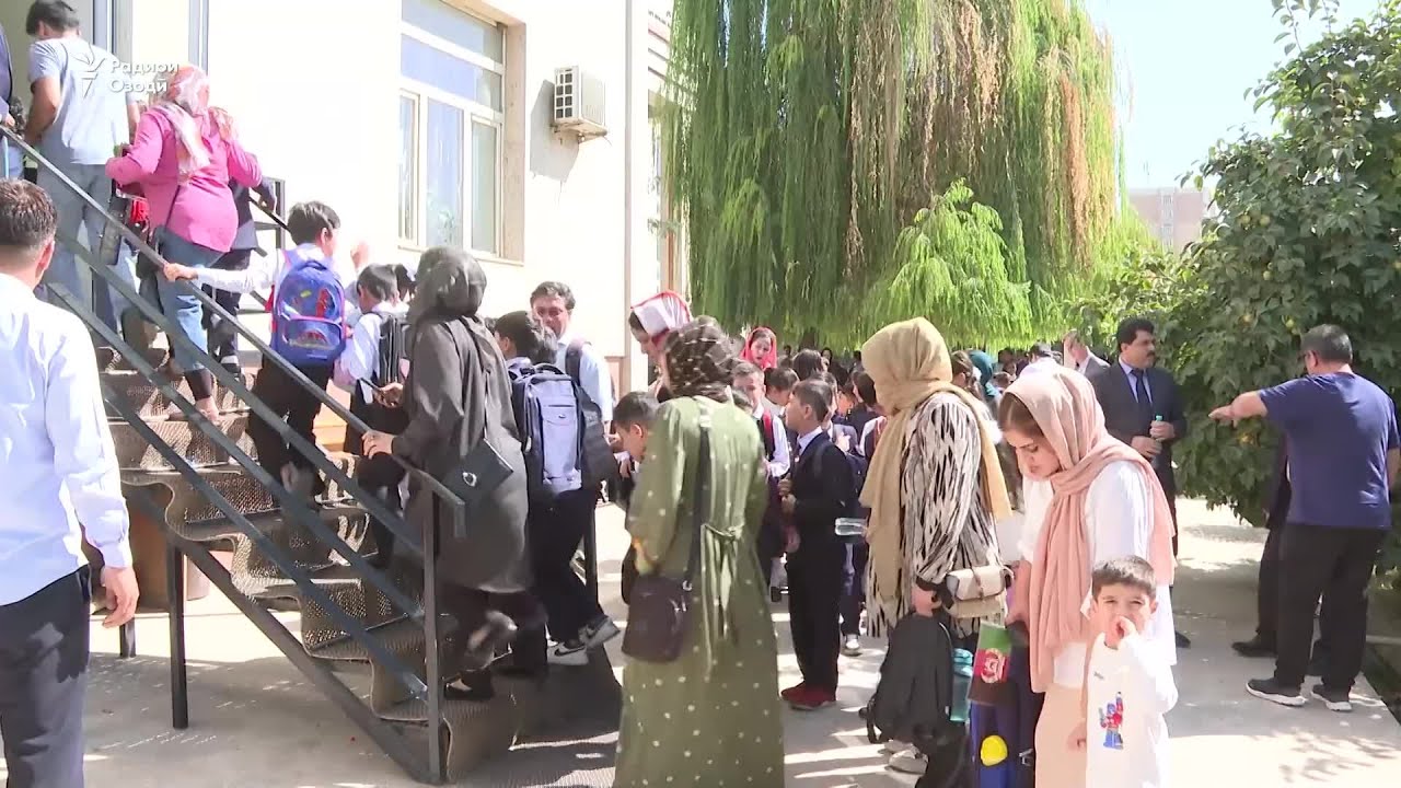 Даҳҳо хонаводаи паноҳҷӯёни афғонистониро аз Тоҷикистон рондаанд