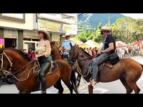Cabalgata en San Bernardo Nariño Colombia 💛💚