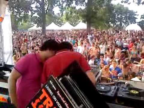 Disco Boys - The Voice ( Sean Finn Remix ) @ Sea of Love 2009