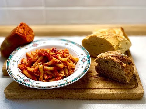 Pasta con la Nduja Ricetta Piccante Calabrese -  Pasta With Nduja Spicy Italian Recipe
