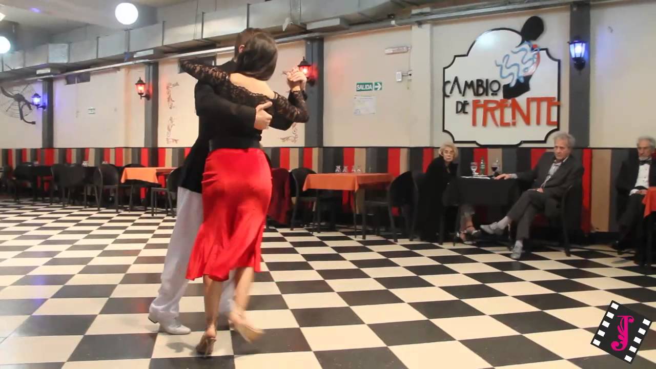 CSONGOR KICSI Y LAURA IARU en el Sin Rumbo 02