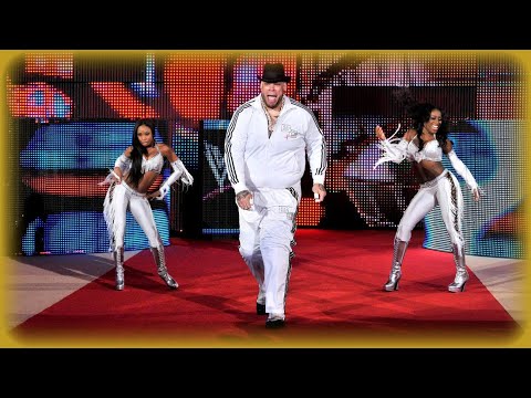 Brodus Clay and The Funkadactyls make their entrance: Night Of Champions - Pre-Show, Sep. 16, 2012