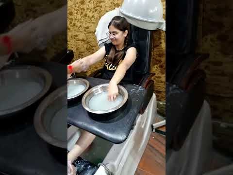 Khushi ka manicure pedicure