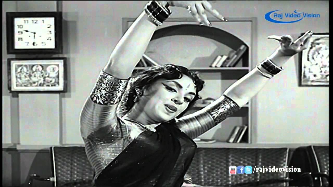 Engo Piranthavaram Song Lyrics | Bommai | P. Susheela