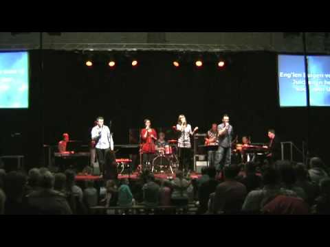 Singin Veenendaal - 16 oktober 2011 - Opwekking 166 - U bent de grote Koning