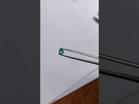 エメラルド 0.468ct 5月誕生石 - ルビー通販 ベルマックス