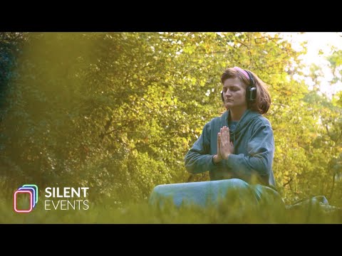SILENT YOGA