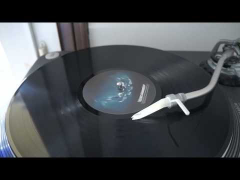 Binary Bassline 06 - B4 - Mr. Gasmask - Untitled