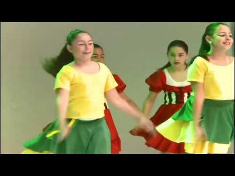 Lehakat Parparim Gdolim - Orchim La Kaitz - 30º Festival Carmel