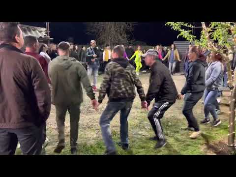 Nemtuica - Joc popular - Formatia MODERN - tel:0741068162 /0766751805