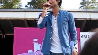 Eric Saade-Break of dawn (Live).AVI