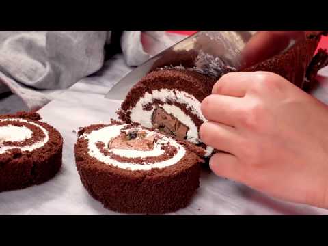 TWIX® Chocolate Caramel Ice Cream Roll