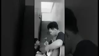 Download lagu story wa 30detik (jangan pernah berubah - ST12)#akustik #cover #laguviral #st12 mp3