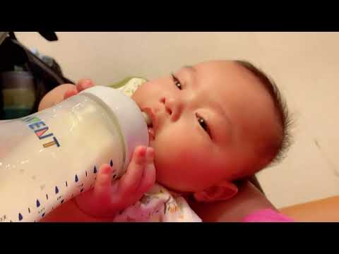 Shopping at Macarthur Square.| The Angeles