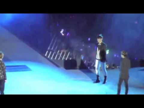 SMTOWN SG(Exo Baekhyun and Chen,SHINee Onew and Super Junior Ryeowook)-Open Arms.flv