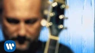 Eugenio Finardi - Accadueo (Official Video)