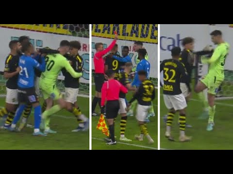 HALMSTADS MÅLVAKT FÅR RÖTT MOT AIK! (SJUKT BRÅK)