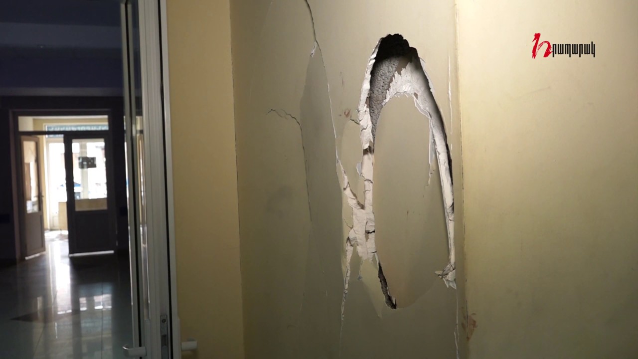 Գավառի հիվանդանոցը՝ երեկվա միջադեպից հետո.  կադրեր դեպքի վայրից