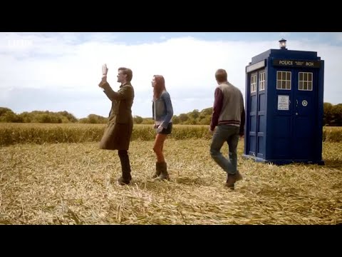 Doctor Who: Let's Kill Hitler - The Crop Circle