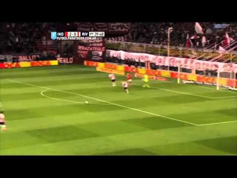 Tremenda tapada de Barovero a Vera - Independiente 3 - 0 River