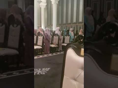 Keberangkatan KDYMM Sultan Terengganu dan KDYMM Sultanah Terengganu diiringi paluan Nobat Terengganu