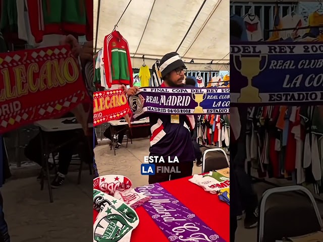 Vídeo relacionado con Bufanda clásica de Alemania DFB Footbal, diseño clásico en 3 colores
