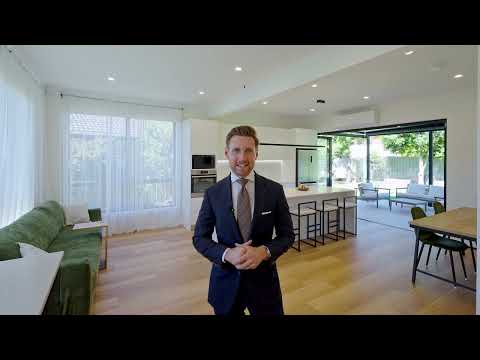 7 Waterside Close, Point Clare