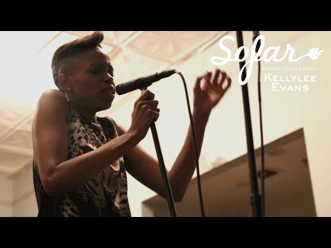 Kellylee Evans - And So We Dance (Stromae Cover) | Sofar NYC