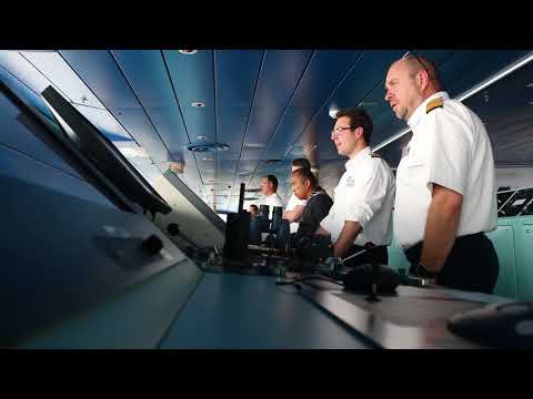 Sail away from the bridge of the MS Rotterdam