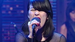 [HD] Dum Dum Girls - &quot;Rimbaud Eyes&quot; 1/30/14 David Letterman