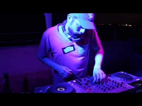 Mario Aguirra @ Roots Sunset - Terraço Usina do Gasômetro - 16/08/2015 - Portal Underground