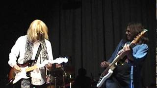 &#39;Refugee&#39; tribute by Ozzie &amp; The Petty Breakers - JamesRossVideo