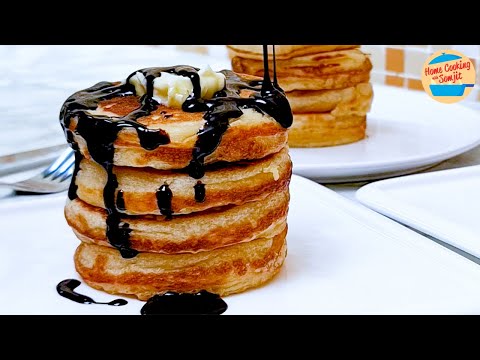 Fluffy Pancake with Chocolate Sauce