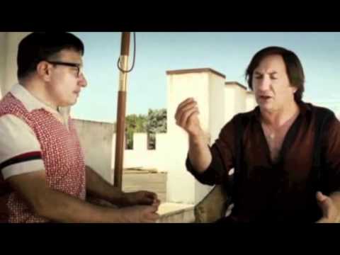 Cetto Laqualunque è contrario alle tasse.