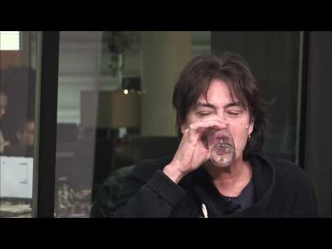 Vlado Kalember: "Žene uvijek padaju na mene, ali i preko mene!" :)