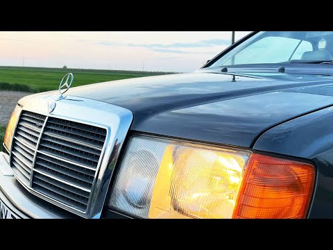 C124 Mercedes-Benz 300 CE-24 Sportcoupé, 1990