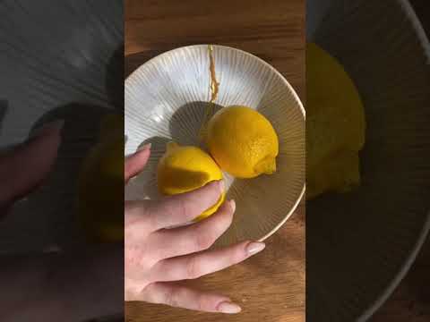 Repair a cracked bowl with a DIY kintsugi kit from Etsy #DIY #wabisabi #ceramics #diykit