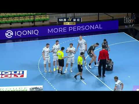 Doppelte Fehlentscheidung Nantes vs Kiel - Kein Stürmerfoul, 7-Meter gepfiffen