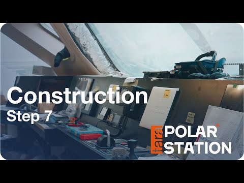 Tara Polar Station - The birth of a ship - Step 7 - Floating construction site