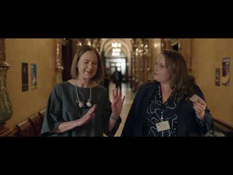 Певица на всю голову (Falling for Figaro), 2020