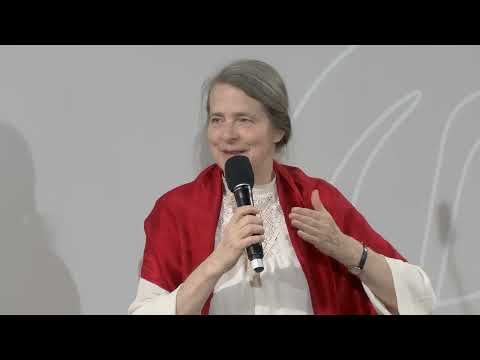 Symposion Dürnstein 2022: Helga Kromp-Kolb im Gespräch mit Benedikt Narodoslawsky