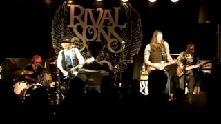 Rival sons gig