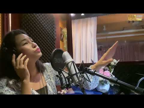 Thể hiện bởi Minh Phương