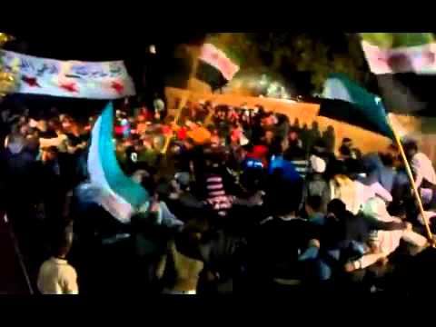 مظاهرة مسائية في طريق السد في محافظة درعا