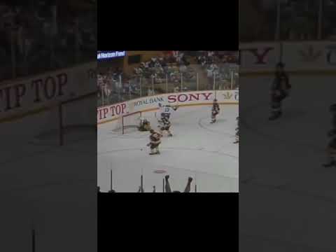 Gary Leeman Blasts One By Andy Moog!  (His 51 Goal Season, 1989-90)  #leafs