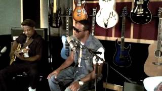 RAY LAVENDER - ''WE LOVE'' ACOUSTIC PERFORMANCE