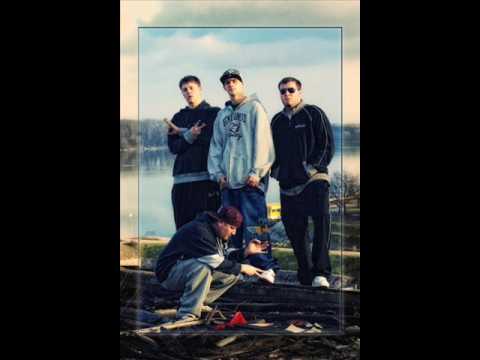 Brc , Adnan & 032 Familia(Sheep & Sherpa) - "Ako pitas"