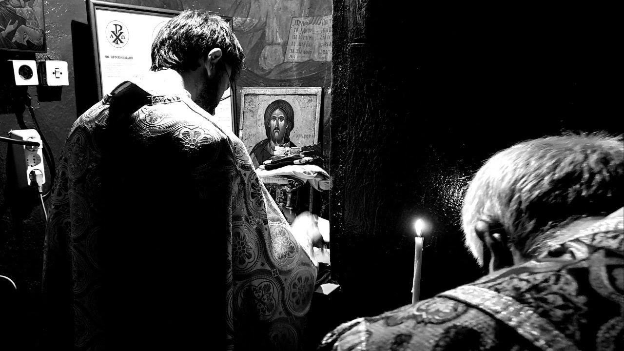 10.10.2021. У 21:30, ВЕЧЕ СА О. МИЛОРАДОМ МИРОВИЋЕМ